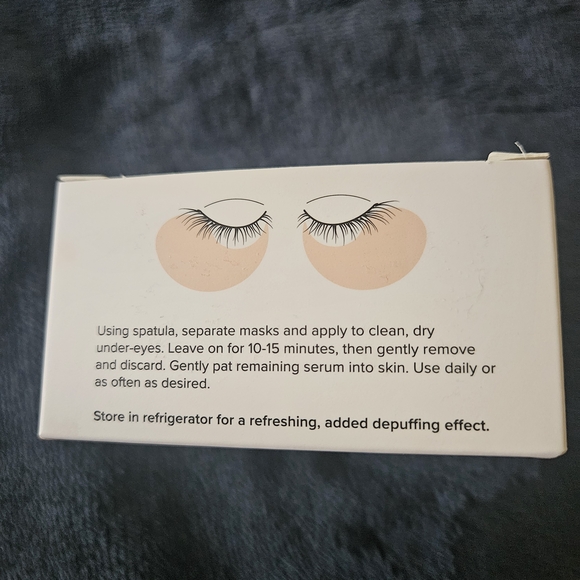 DRMTLGY Brightening Eye Masks - Picture 3 of 4